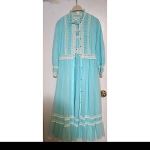 Vintage Retro Housewife 1960s Robe And Nightgown Set